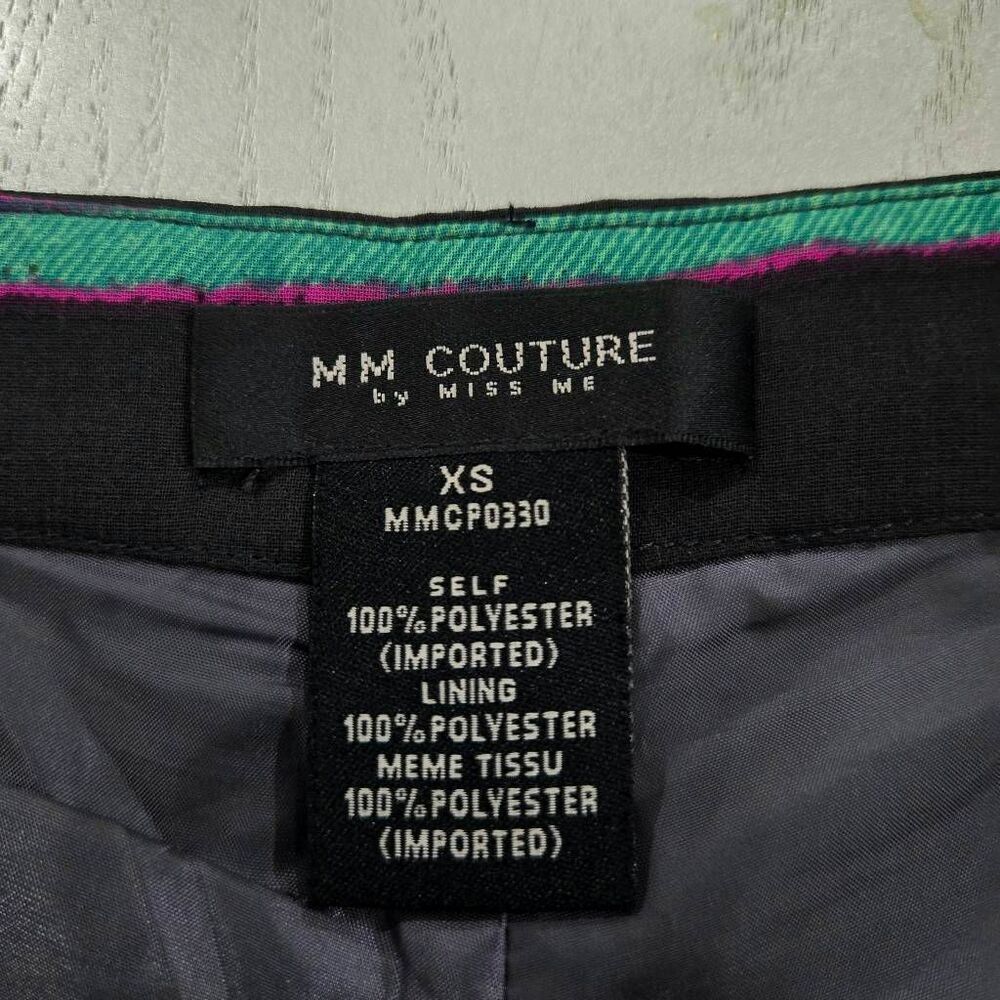 MM Couture by Miss Me Stripe Shorts(A081)-Size XS for Women - Picture 4 of 6